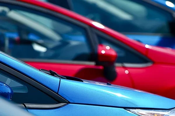 BMW CEO Advocates for EU Tariff Reductions on U.S. Car Imports