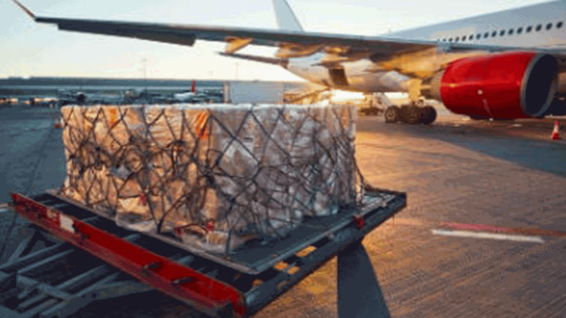 Freight Forwarder vs. Customs Broker: What’s the Difference?